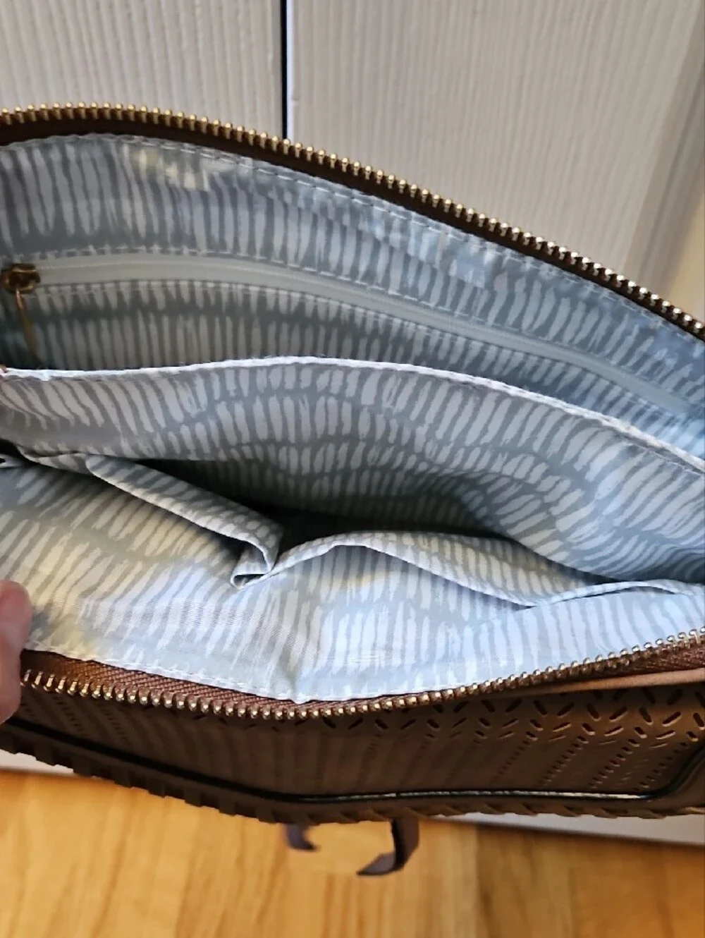 Stylish Brown Women's Crossbody Bag - Textured Front Panel